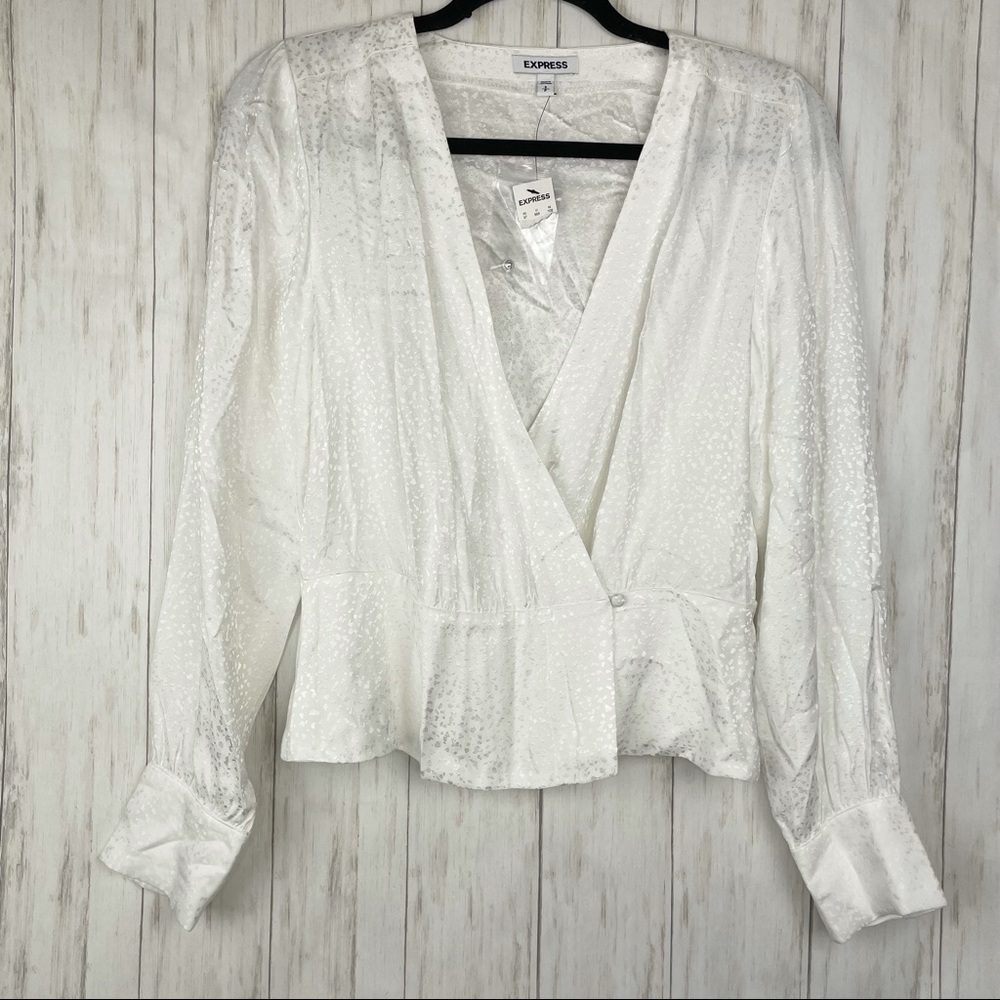 Express NWT white cream leopard blouse small